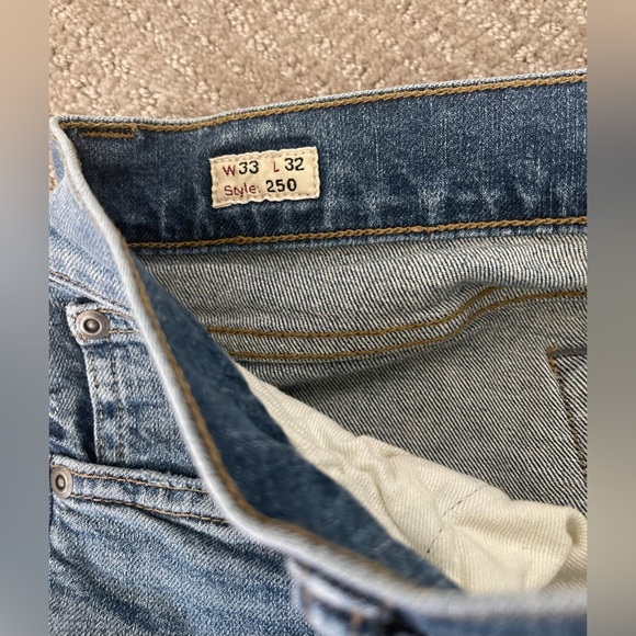 Men’s J. Crew Jeans Style 250. W33 L32. - Picture 4 of 8